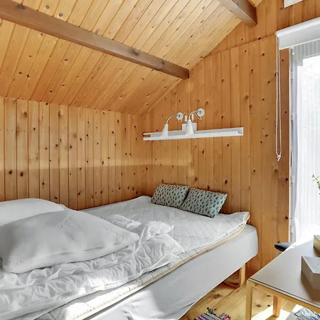 Holiday home Beautiful In With Wifi